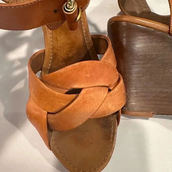Celine Paris Women’s Cognac Leather Wedge Size 6-6.5 - Picture 4 of 5